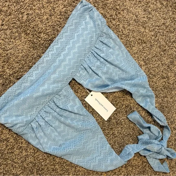 REVOLVE Lovers & Friends Light Blue Halter Crop Top - Picture 6 of 7